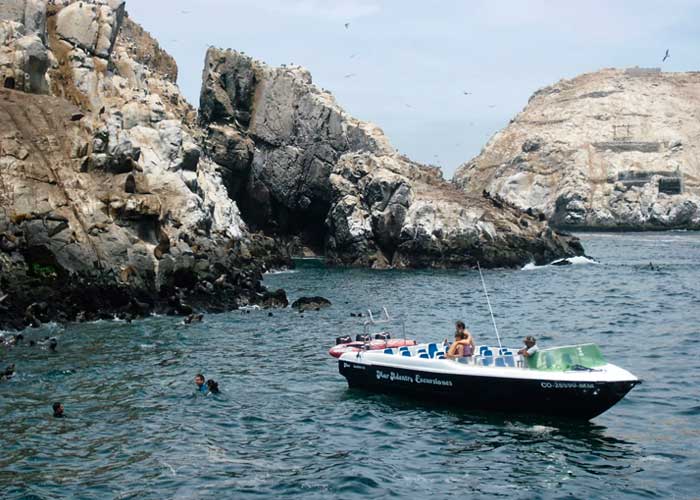 Tours in Lima Yacht Cruise
